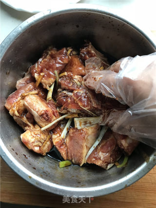 Pork Ribs and Egg Yolk Dumplings recipe