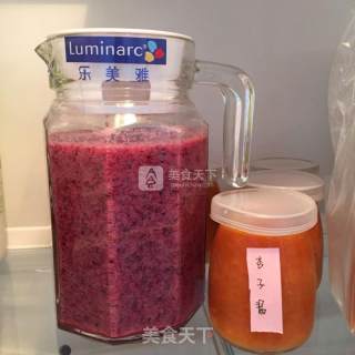 Pitaya and Mulberry Smoothie recipe