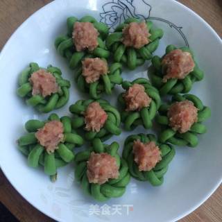 Cowpea Ring Stuffed Meat recipe
