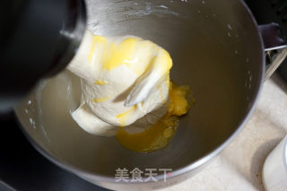 Custard Meal Buns-super Delicious Once Fermented [with Custard Filling Recipe] recipe
