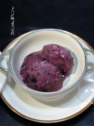 Peach Gum, Mulberry Yogurt Ice Cream recipe