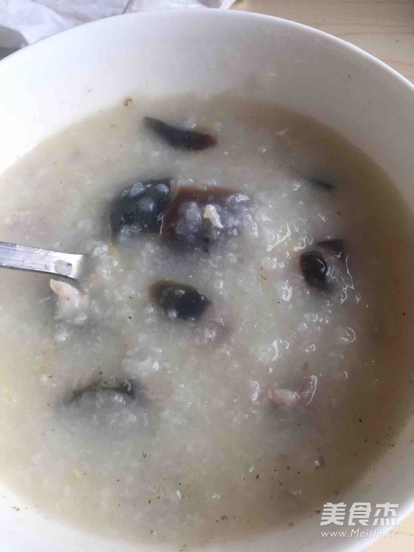 Congee with Preserved Egg and Scallops recipe