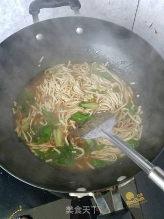 Bone Soup and Vegetable Noodles recipe