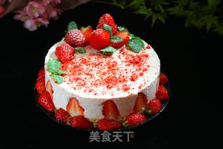 #四节baking Contest Cum是爱吃节#freeze-dried Strawberry Yogurt Mousse recipe