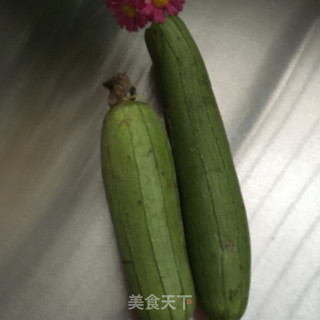 Sea Cucumber Fried Loofah recipe