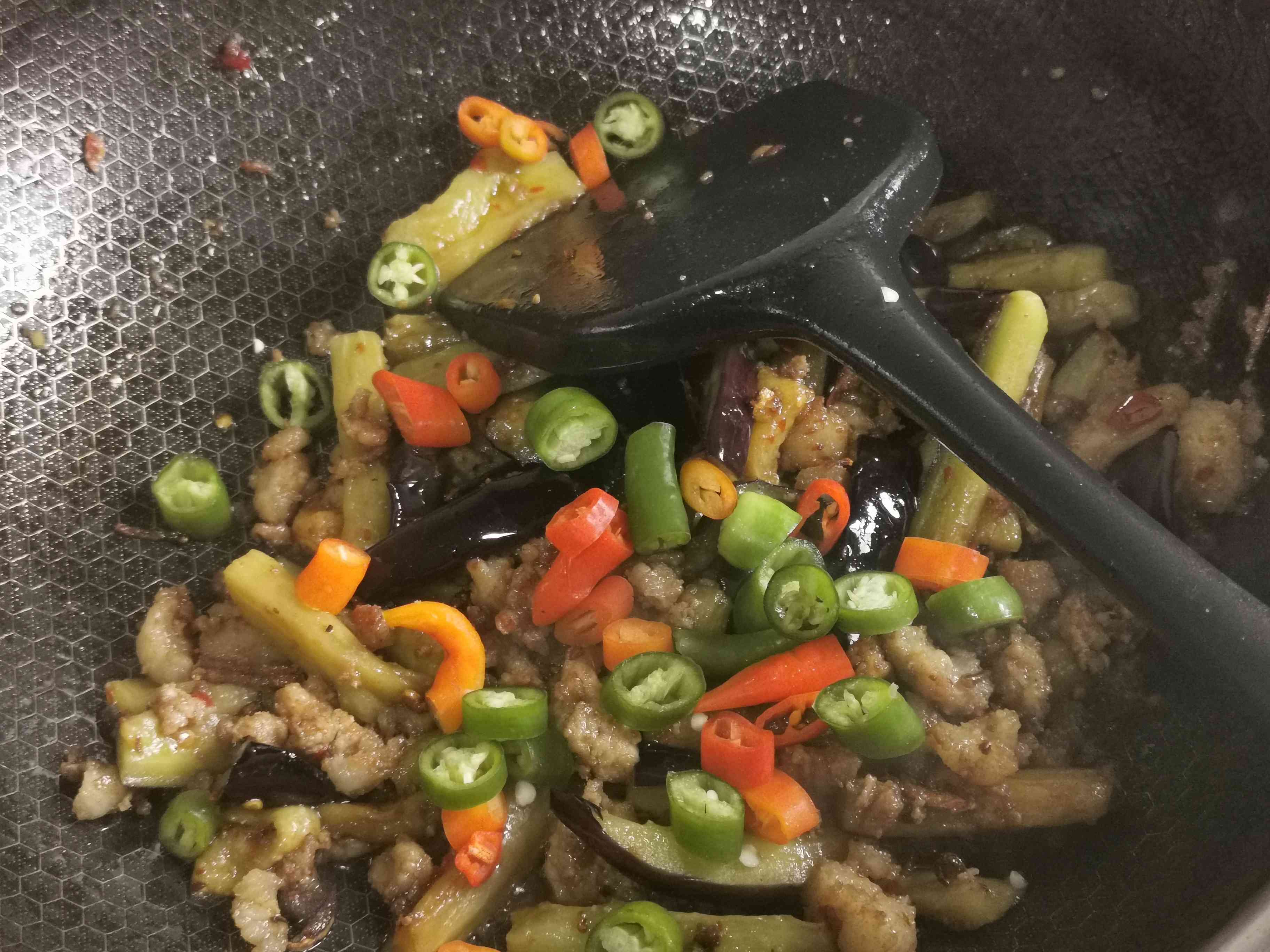 Eggplant with Minced Meat recipe