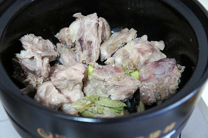 Bawang Supermarket-pork Ribs Stewed Vermicelli recipe