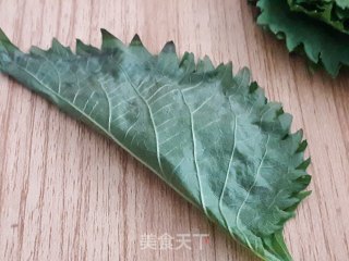 Egg Dumplings with Basil Leaves recipe