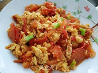 Tomato Scrambled Eggs recipe