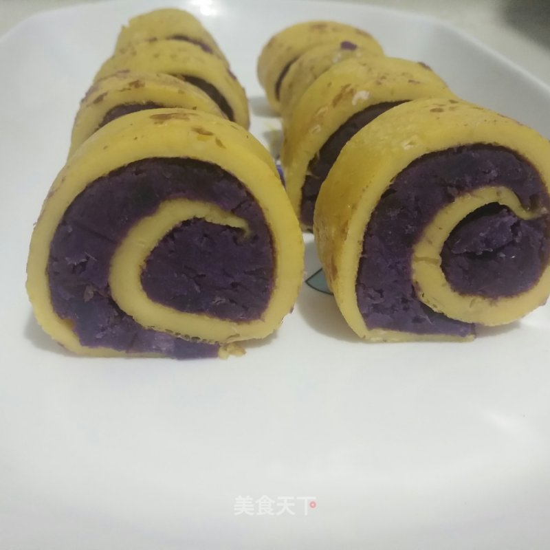 Egg Yolk Purple Potato Roll recipe