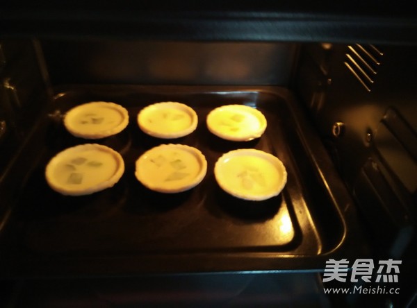 Kiwi Coconut Egg Tart recipe