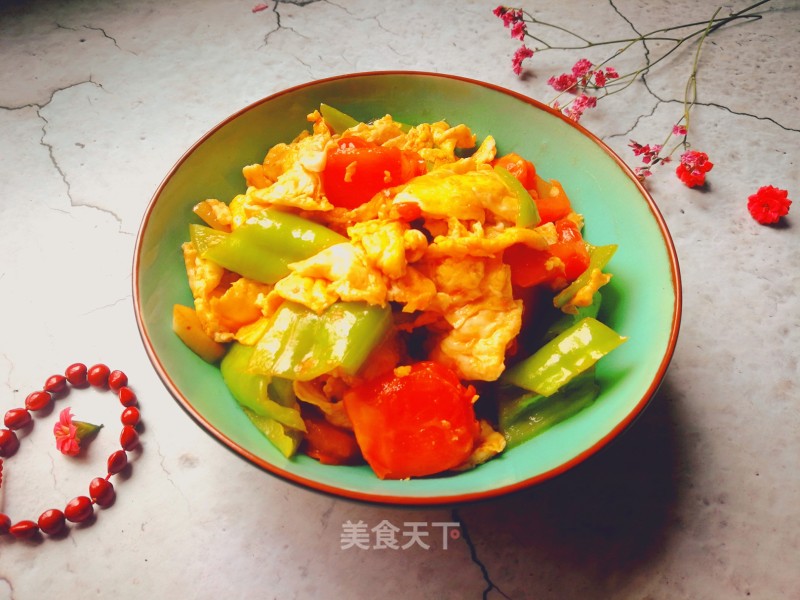 Scrambled Eggs with Tomatoes and Peppers recipe