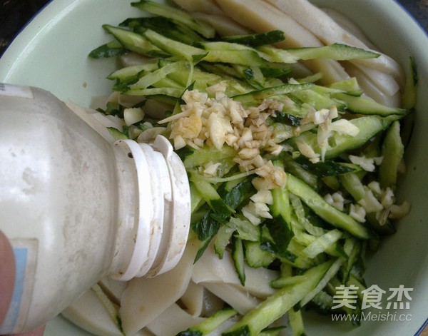 Cool Bowl Holder recipe
