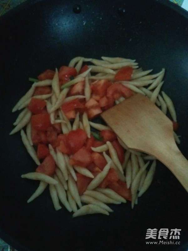 Tomato Noodle Fish Soup recipe