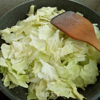 Sausage Shredded Cabbage recipe