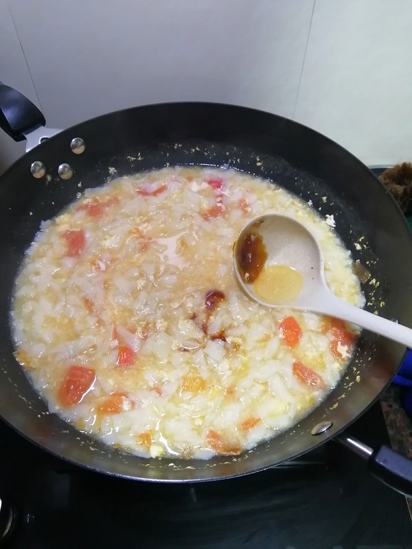 Simple and Delicious~~tomato and Egg Boiled Noodles recipe