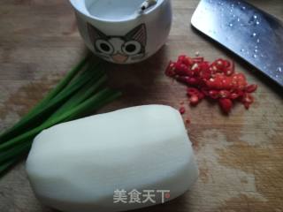 Stir-fried Lotus Root with Leek Flower recipe