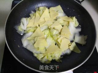 Stir-fried Dried Tofu with Cabbage recipe