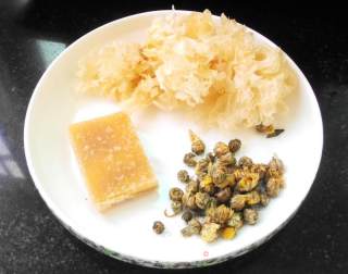 Tremella Chrysanthemum Syrup recipe