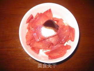 Stir-fried Beef with Carrots recipe