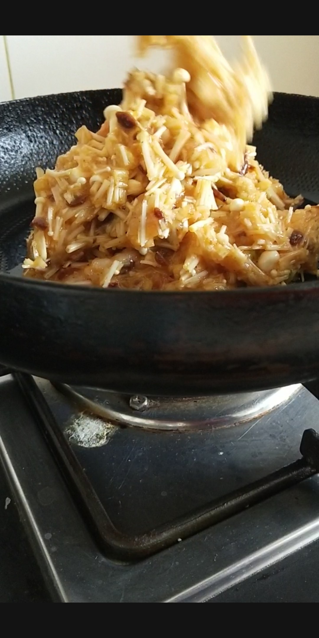 Enoki Mushroom Chicken Cake with Shrimp Paste recipe