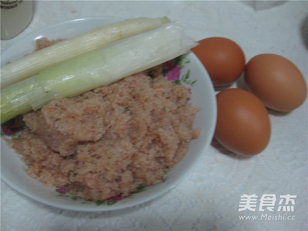 Scrambled Eggs with Mengzi Shrimp recipe
