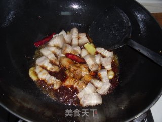 Barbecued Pork with Taro recipe