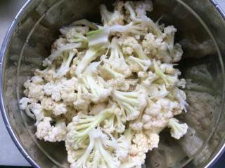 Stir-fried Organic Cauliflower with Tempeh recipe