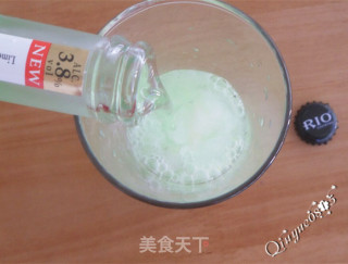 Kiwi Cocktail recipe