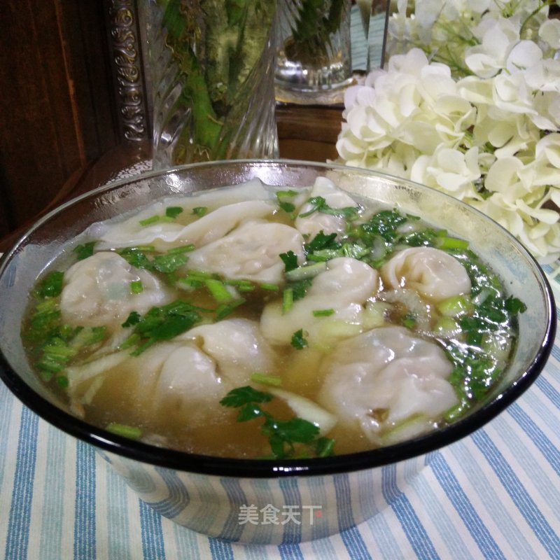 Wonton with Pork and Green Onion Stuffing recipe