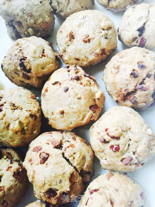 Red Dates Walnut Buckwheat Cakes that are Better Than Biscuits recipe