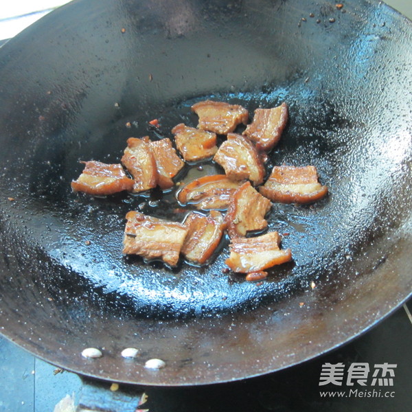 Stir-fried Dongpo Pork with Dried Radish recipe