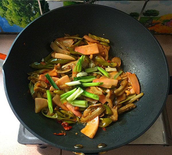 Fried Pork Belly with Kimchi recipe