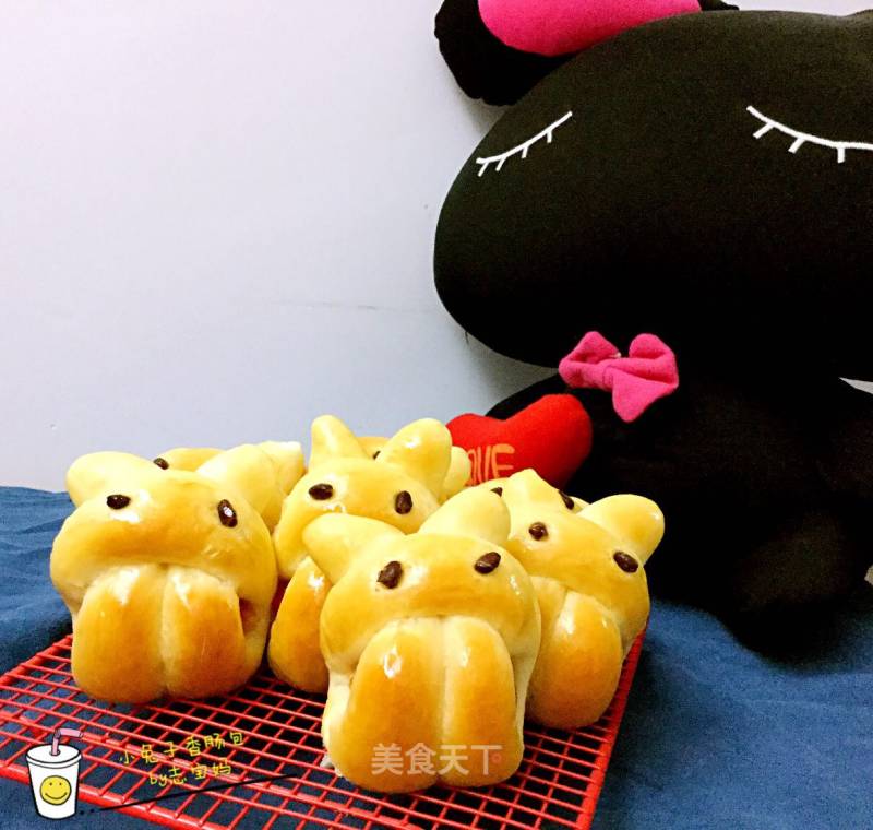 Cute Rabbit Sausage Bun recipe