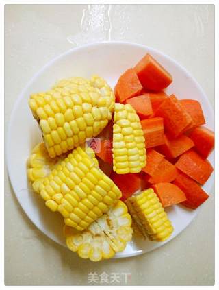 Summer Light Calcium Supplement Soup—carrot Corn Tube Bone Soup recipe