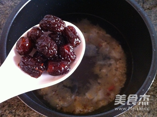 Tremella Lily Ejiao Jujube Congee recipe