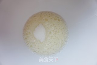 Chiffon Cup Cakes without Cracking or Collapsing recipe