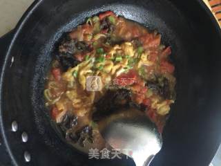 Egg Noodles with Tomato Fungus recipe