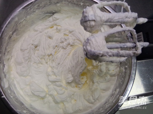 Assorted Fruit Melaleuca Cake recipe