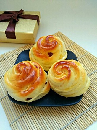 Rose Buns recipe