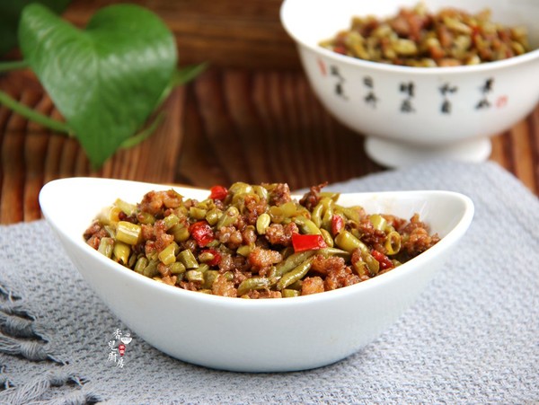 Stir-fried Minced Pork with Capers recipe