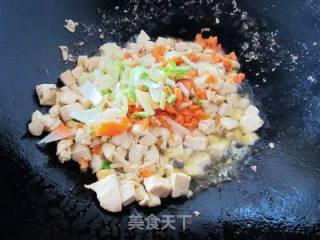 Two-color Noodles with Tofu Fried Sauce recipe