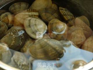 Sauce-flavored Flower Clams recipe