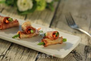Bacon and Asparagus Rolls recipe