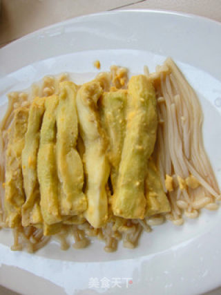 [winter Healthy Vegetable] Reduce Fat and Improve Immunity-steamed Golden Eggplant recipe