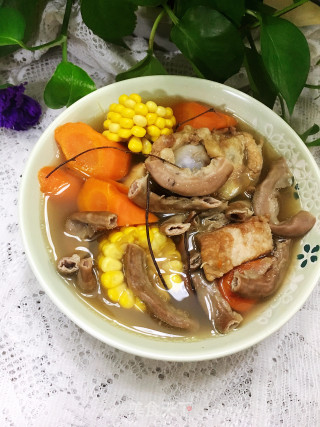Nourishing and Protecting Liver (chicken Bone Grass Old Fire Soup) recipe