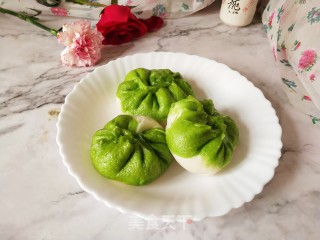 Donkey Meat Dumplings Stuffed with Green Onion recipe