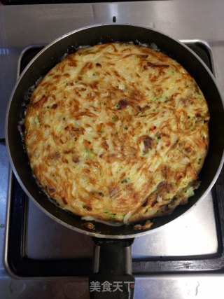 Pork Ribs and Noodle Baked Egg recipe