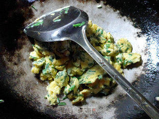 Scrambled Eggs with Wild Onions recipe