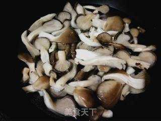 Stir-fried Oyster Mushrooms recipe